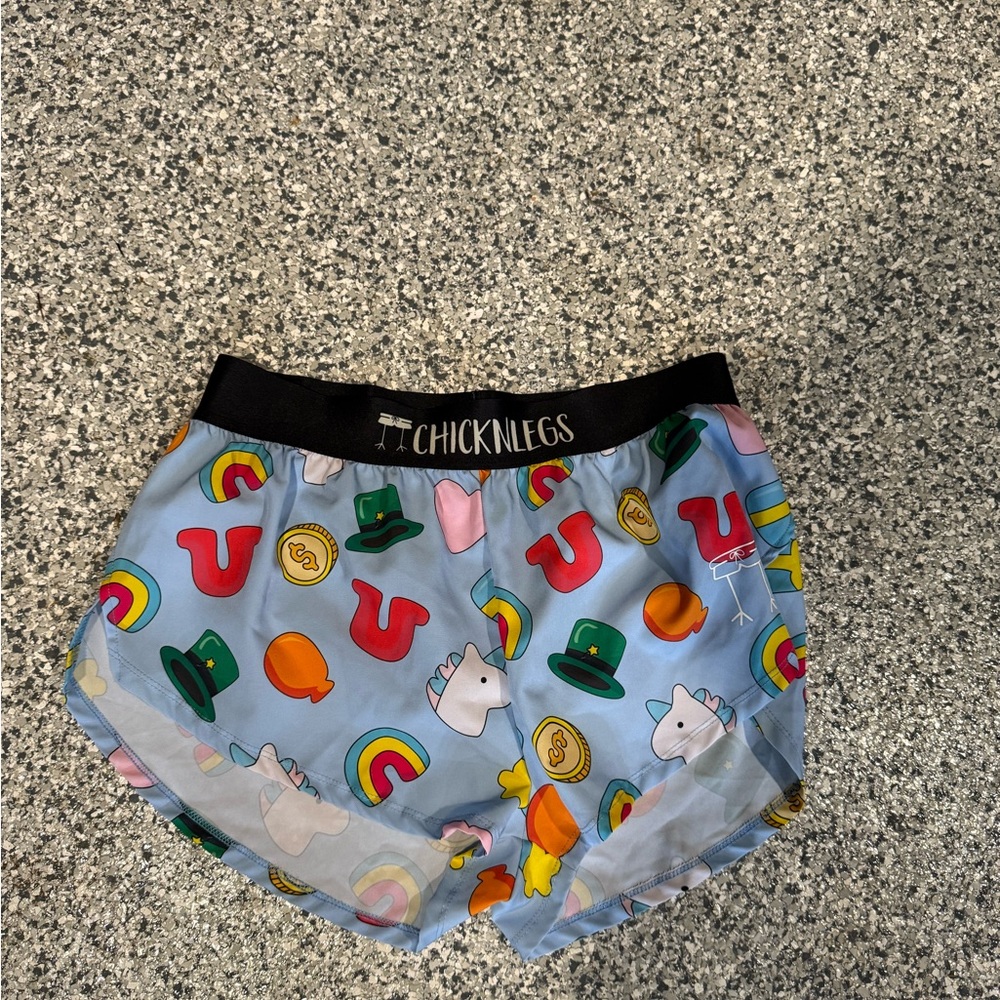 Women’s Chicknlegs Shorts size L in lucky charms print